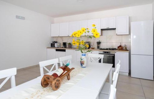 Gorgeous Home In Kula Norinska - Foto 25