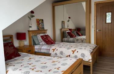 Charming 3-Bedroom House - Foto 14