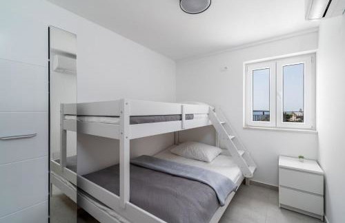 Villa KING with private pool with hydromassage, 4 bedrooms, 3km from sea and town Omiš - Foto 20