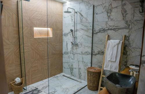 Antonakis Villa Secret Pool & Hot Tub Hideaway - Foto 31