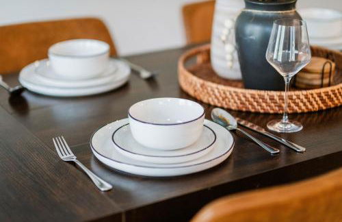 Savvy Retreat Pooler King Bed Gym Pool - Foto 30