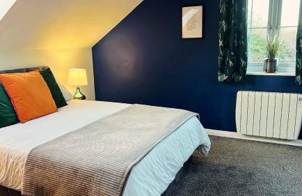 Riverside View - Large, modern 4 bedroom house with hot tub - Foto 10