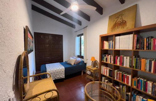 Villa en Cala Morell con piscina privada en el bosque - Foto 16