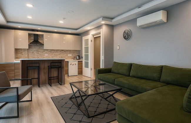 On4 Rooms & Suites - Photo 12