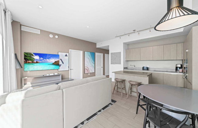 2BR Ocean Penthouse - Private Terrace & Hot Tub - Foto 17