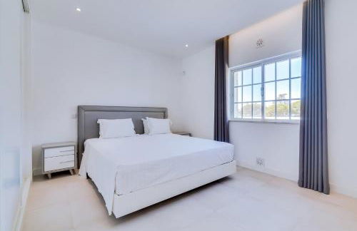 Casa Nuria com 4 quartos, piscina e churrasco em Vale do Lobo - Foto 8