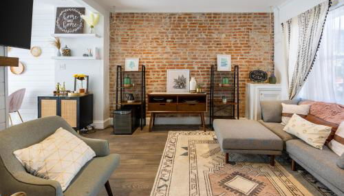 Charming 2BR Townhouse with Patio & Parking in DC - Foto 3