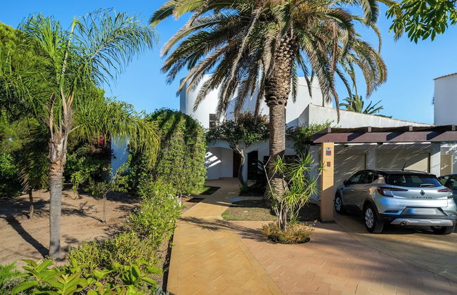 Luxury Private Family Villa W/ S-Pool Ac & Parking - Foto 22