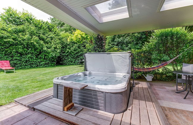 Beautiful Holiday Home in Oldenzaal with Hot Tub - Foto 18