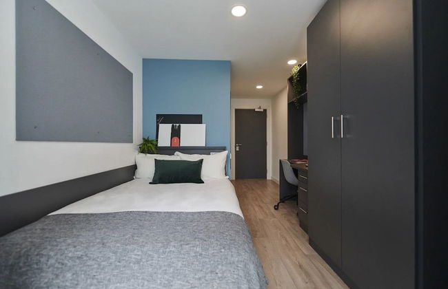 Beckett House - Photo 4