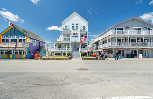 Newly Renovated Private Balcony Steps to Beach - Foto 20