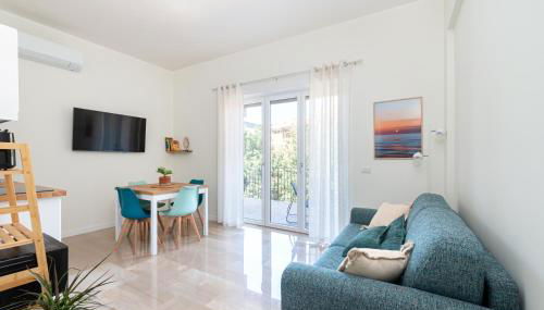 MediterraneaHouse Train Close By - Foto 1