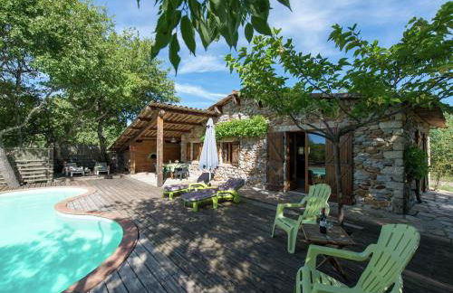 Holiday Home in Ardèche with Pool - Foto 24