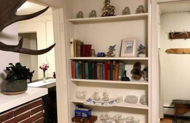 Coastal Cabin - Downtown Historical Log Home - Foto 15