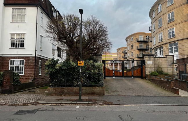Beautiful 1-bed Apartment in Wimbledon- London - Foto 10