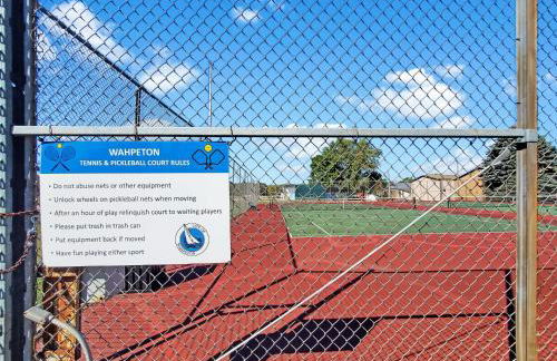 The Canal Cottage off West Lake Okoboji - Foto 33