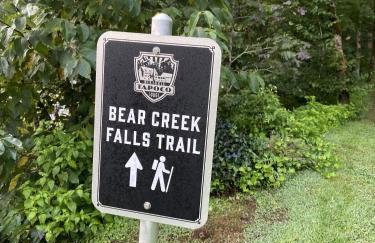 Bear's Mountaintop Home with Gorgeous Lake Views chalet - Foto 43