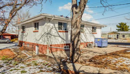 Vibrant & Cozy Two Bedroom Lower Unit King Beds - Foto 3