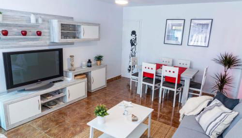 Apartamentos Maruja Roig - Playa Sur - Foto 4