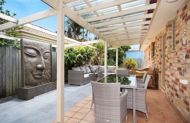 Kailani Beach House - Photo 10