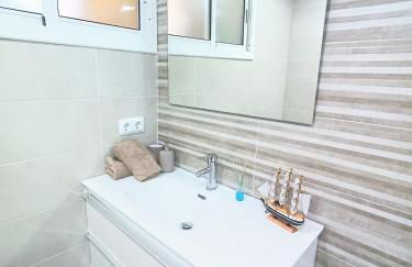 VIP Poolsuite Calafell - Foto 5