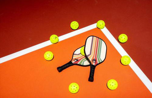 Pickleball Court~ Hot Tub & Pool~ Mini Golf~Games - Foto 62