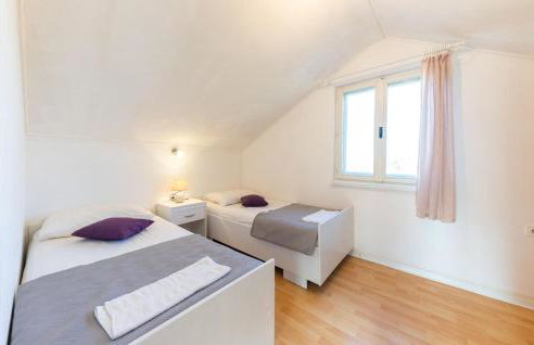 Awesome Home In Dugopolje With Wifi - Foto 42