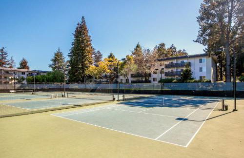 Sunnyvale 1BR w Gym Pool Courts nr Tech HQs SFO-367 - Photo 17