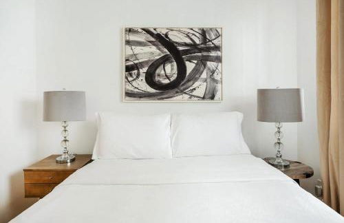 102-1A Best Value 2BR Apt Near Central Park - Foto 15