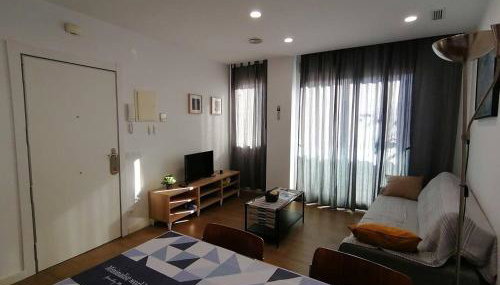 Apartamento P1 30min Sagrada Familia, 10 min playa - Foto 1