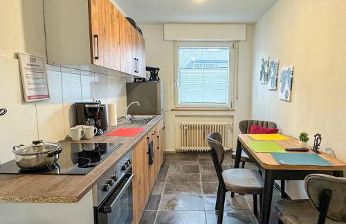 Serviceroom24 - Apartment 1 in Gladbeck WLAN - Smart-TV - 24-7 Check-in und Küche - Foto 14