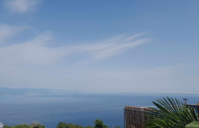 Cozy Lovran Apartment With Private Pool and Sea View - Foto 32