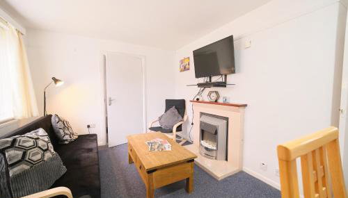 Two Bedroom House By Travel Lets Holiday Homes Ballykelly With Private Garden - Foto 4
