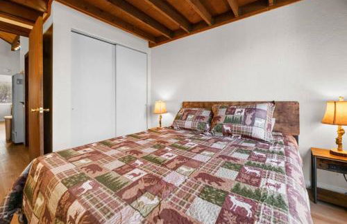 The Beary Cozy Cabin, Huge Snow Play Area! - Foto 3