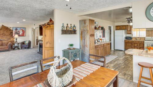 On 17-Acre Lot with Barn and Patio Rural Aztec Home - Foto 4