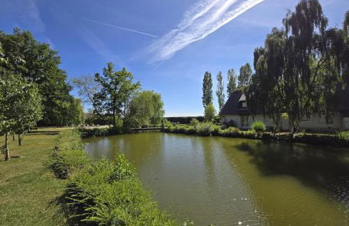 Chaumière entre rivière & champs, piscine privée - Foto 7