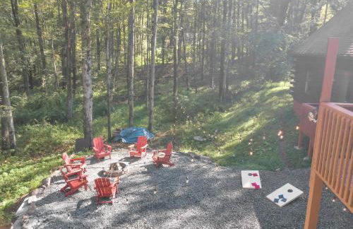 Secluded Log Cabin with Hot Tub Fire Pit Game Room - Foto 65