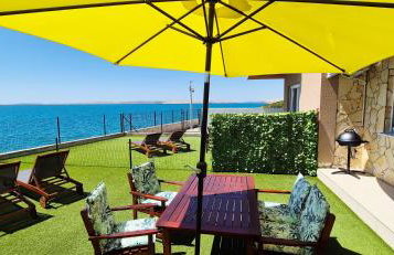 Apartments Nicolas - Beach & Sea 10m away - Amazing sea view! - Photo 3