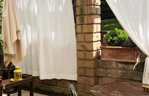 Confortevole Bilocale Giardino Doppio Parcheggio - Foto 10