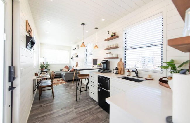 New Longhorn Stunning Container Home-in Alpine - Foto 2