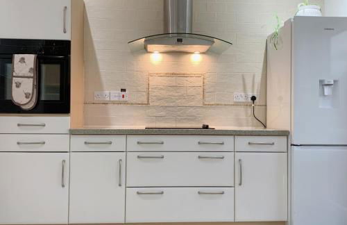 Happy Day 温馨小居-Walk to Warwick Uni & Cannon Park in Coventry that offers free parking - Foto 24