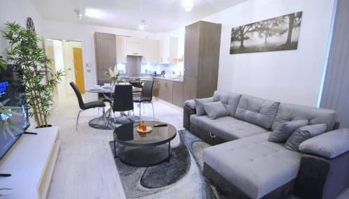 Near Dlr station -WiFi -Parking -Pets -Sleeps 5 - Foto 1