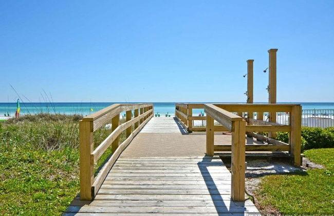 Sterling Sands 604 2 Bedroom Condo by RedAwning - Foto 82