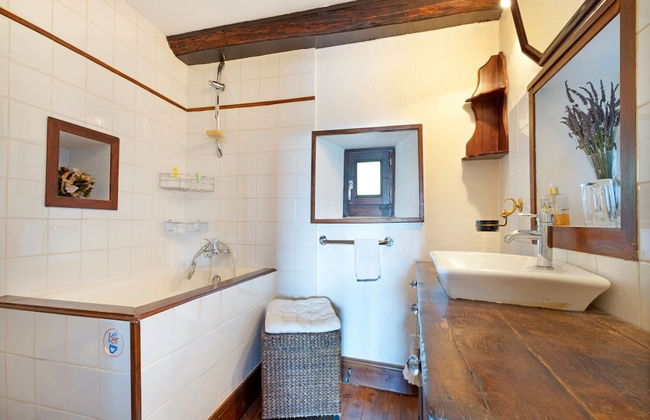 Stone House With Pool and Garden - Photo 15