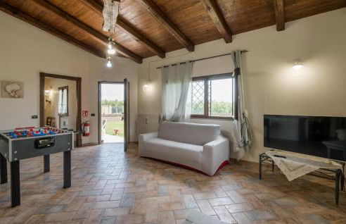 Gorgeous Home In Fabrica Di Roma - Foto 29