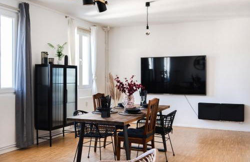 Hybrid Work-Play Retreat - 2BR, 1B central Kreuzberg - Foto 9