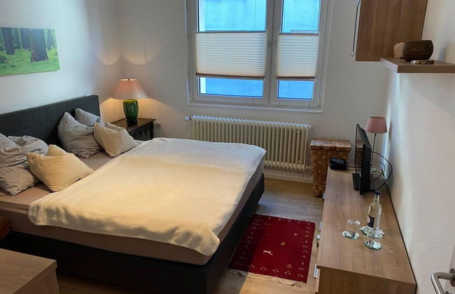 Stunning 2-bed Apartment in Dortmund - Photo 3