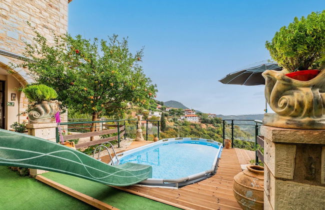 Mountain Oasis - Pool Playground Near Neda Falls - Foto 7