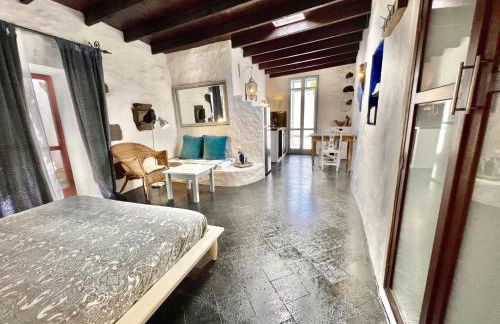 Stylish Getaway With Secluded Patio in Lava Finca - Photo 3