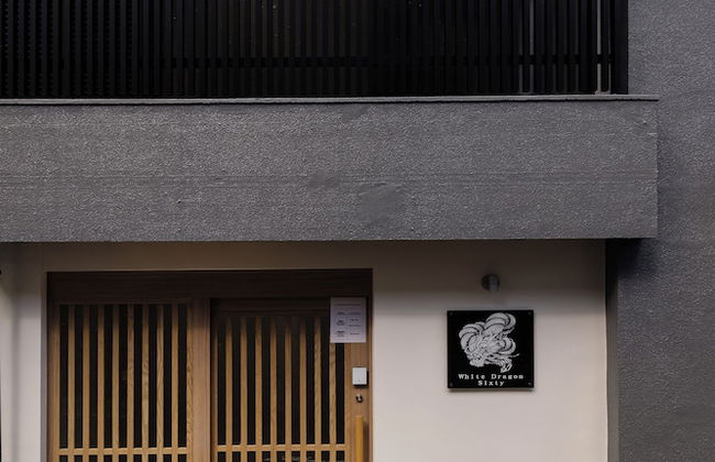 Whitedragon60 - Foto 1